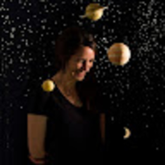 Meet your Posher, Hannah - Picture 1 of 1